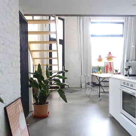 Neue Architektur In Mitte - Lage